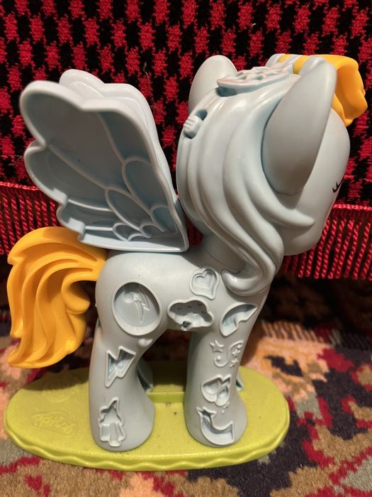 Ponei pentru plastilina playdough