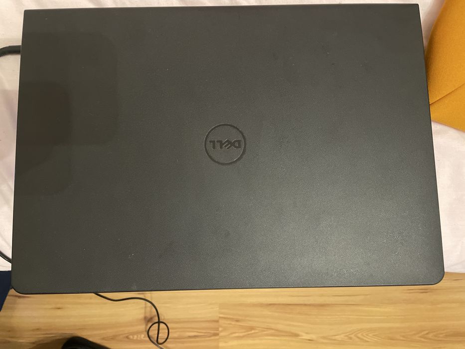Laptop DELL Inspiron 14