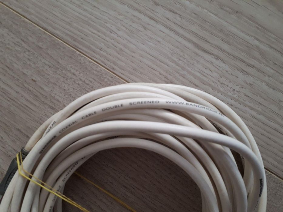 cablu antena coaxial mufat (conectori “mama-tata”), 10 m, nefolosit