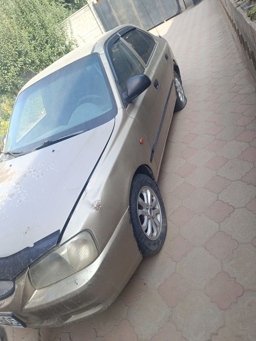 Хуйндай Акцент 2001 жылгы