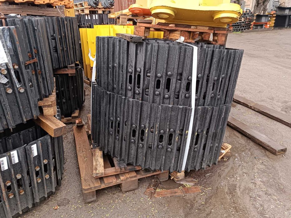 Гусеничная цепь в сборе