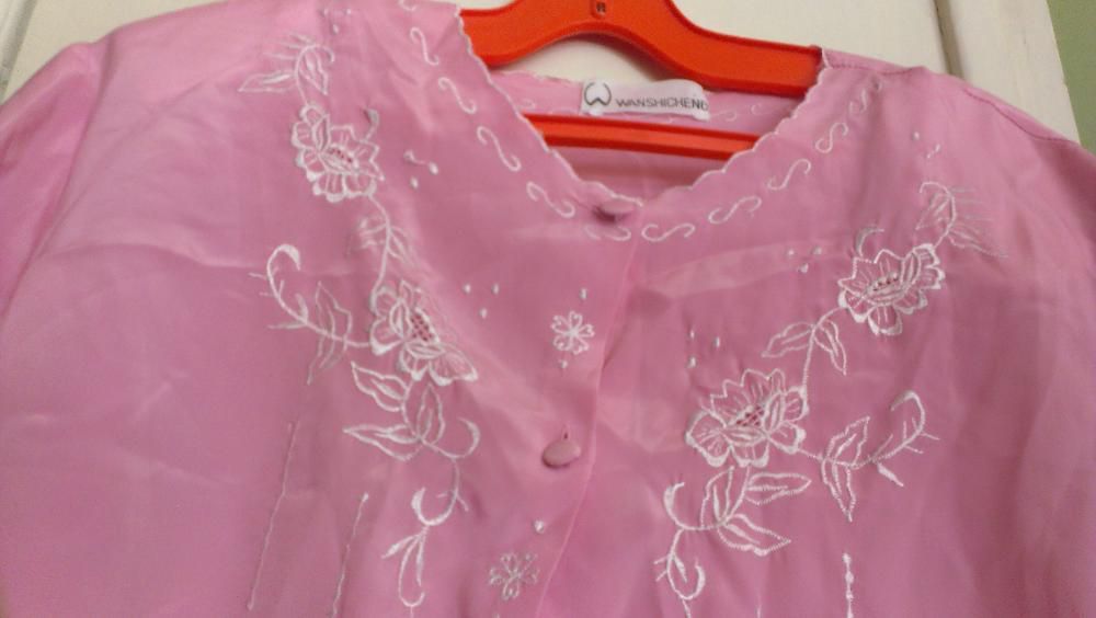 Блуза с бродерия