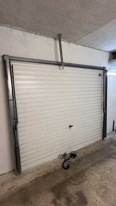 Гаражна врата пролетна, с механизъм