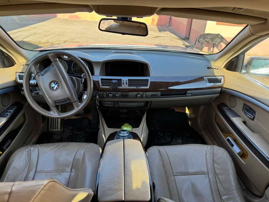 BMW 745D    2008