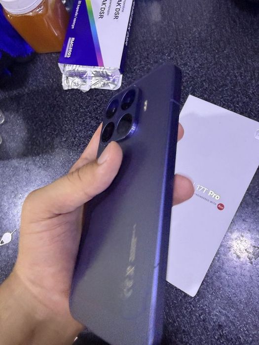 Vând Xiaomi 17 T Pro nou sigilat