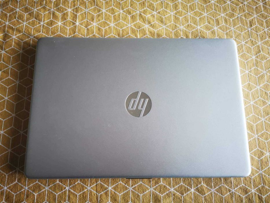 Лаптоп HP 15, Windows 11