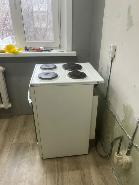 электроплита 4 конфорки