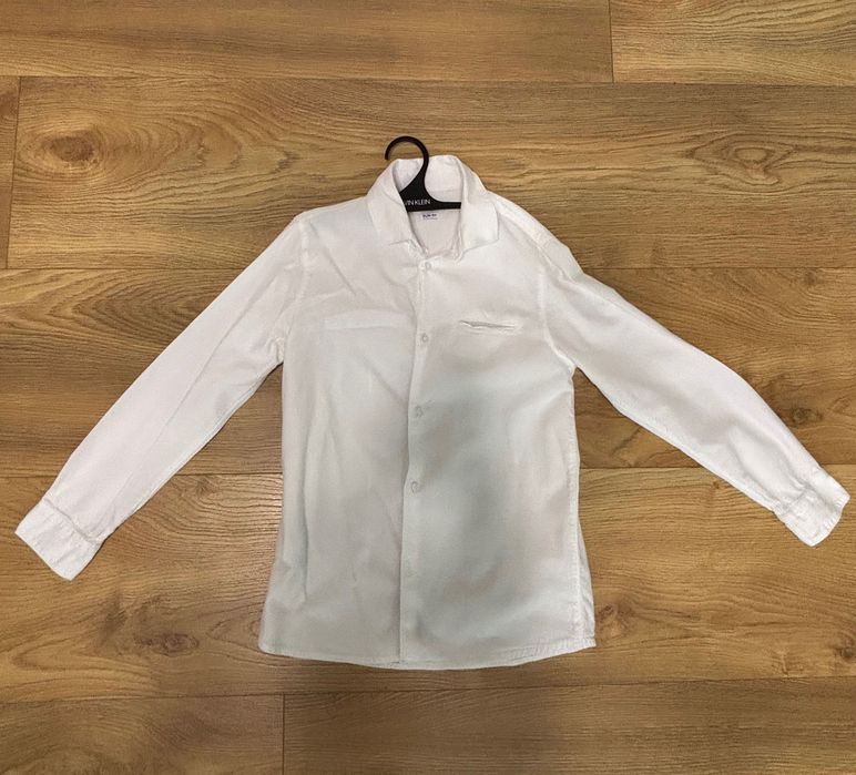 Една риза и два панталона Mayoral, 9 години, 134см.