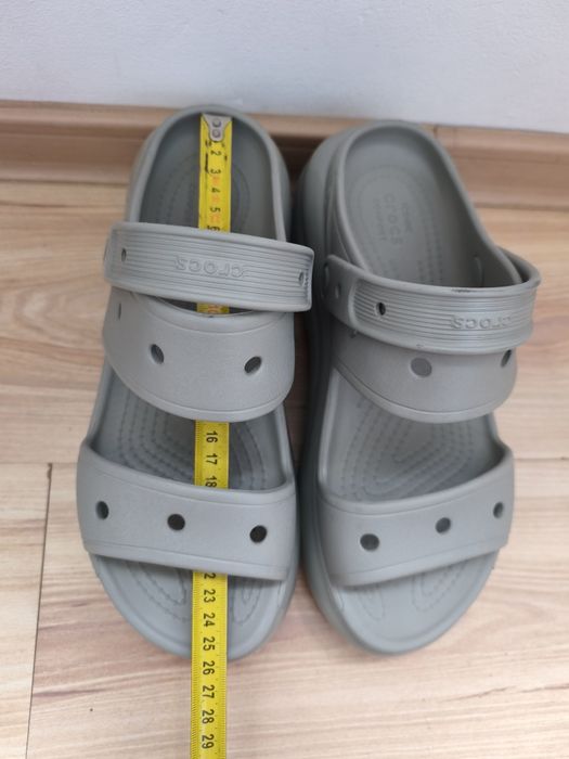 Sandale  dama Crocs Mega Crush  7W(39/40)