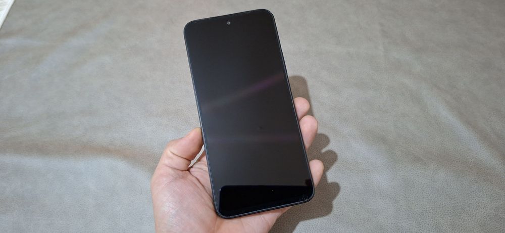 Smartfon Redmi 15, 8/256 GB
IPS-displei, 50 MP, 7000 mAh, 33 Vt