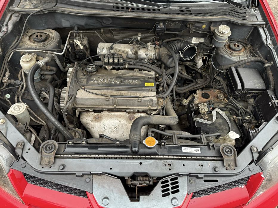 Mitsubishi Outlander на части