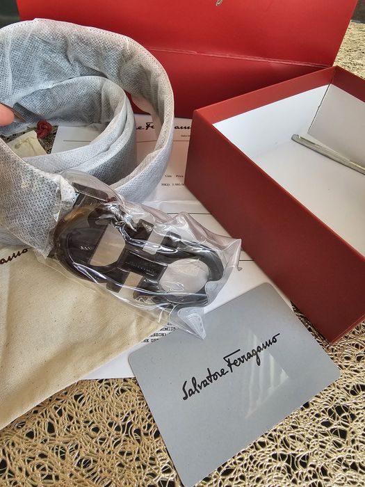 Луксозен  колан с дизайнерска  Salvatore Ferragamo