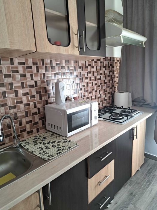 Regim hotelier 100 lei 2 ore si 150 lei toata ziua