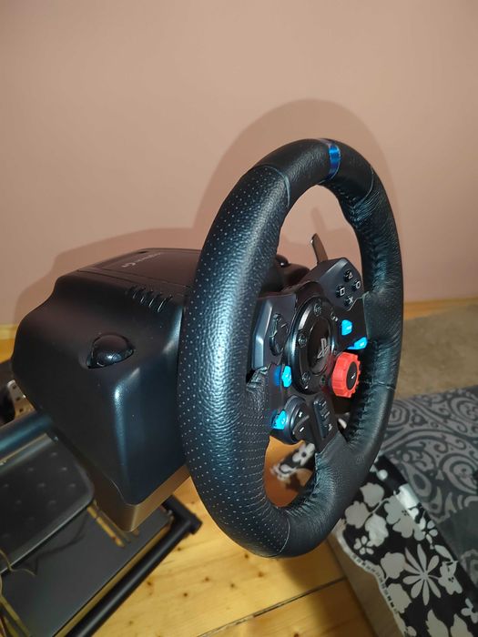 Logitech g29 + shifter 6 предавки + Стойка Huzaro