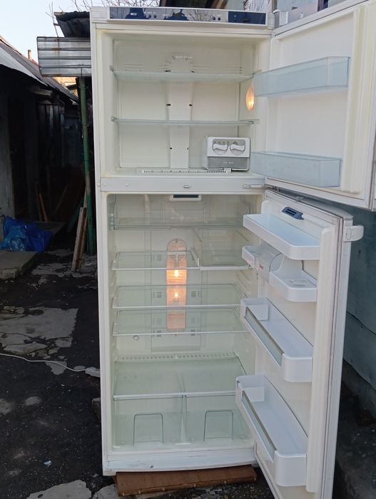 Холодильник Bosch