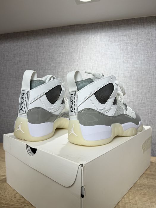 Jordan JUMPMAN two trey