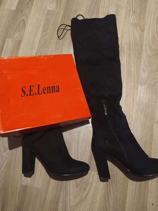 Продам замшевые ботфорды