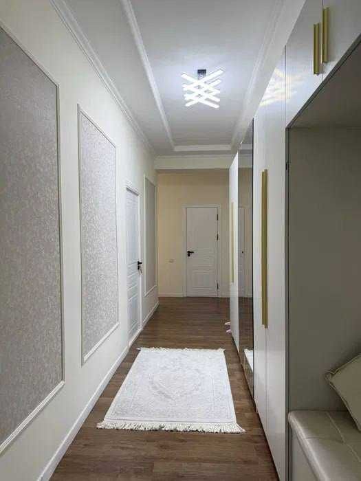 СРОЧНО !! Продаётся квартира в Яшнабаде 2/5/8 ( 55 кв/м ) Azia House