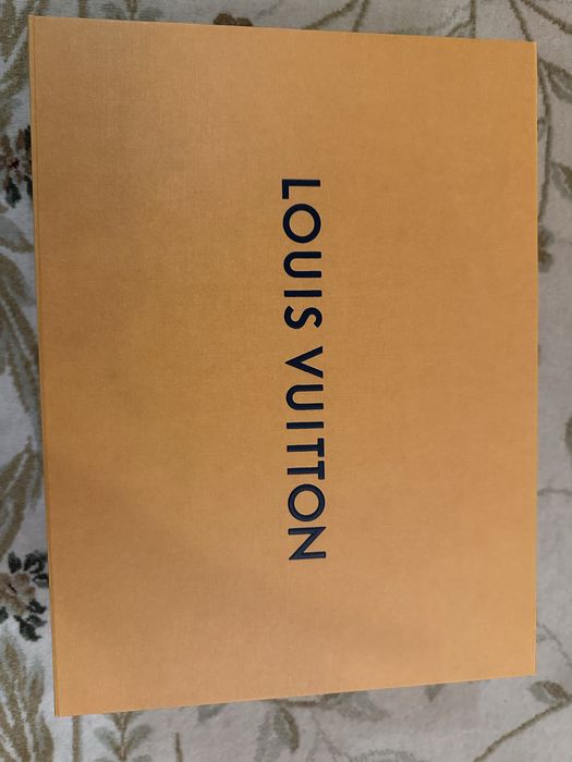 Дамска оригинална чанта Louis Vuitton