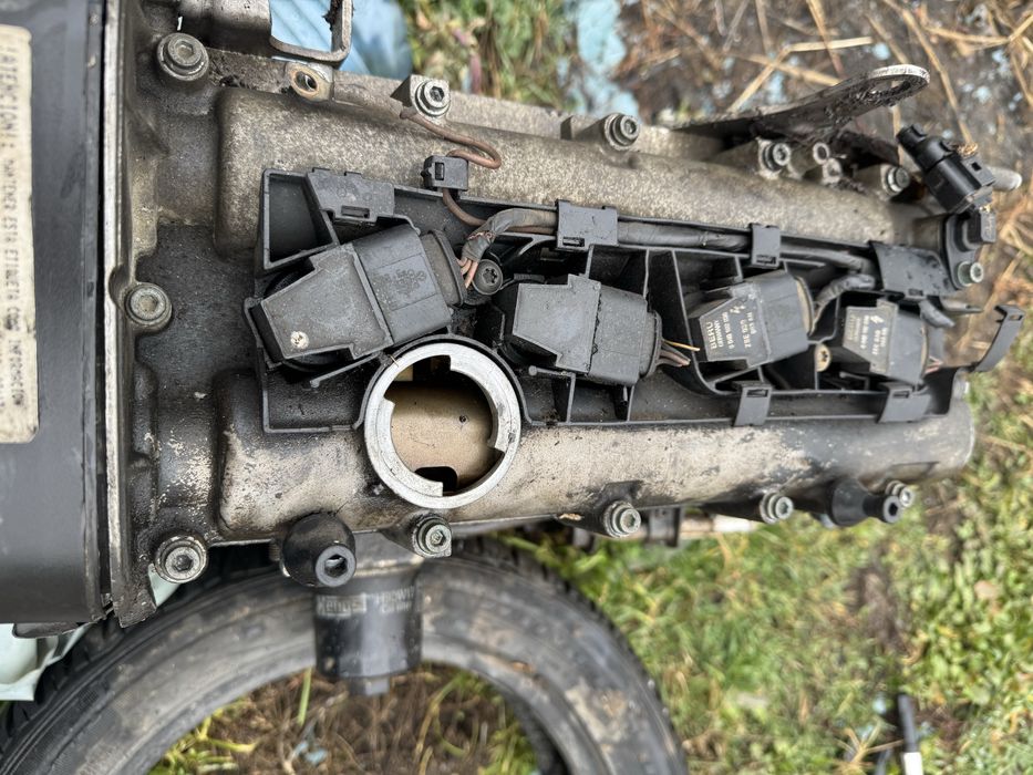 Vand Motor  seat leon 1.6 16v cod motor BCB , detin si alte accesorii /se potriveste si pe vw golf 4/ motorul mergea ceas/etrieri spate seat leon 2004