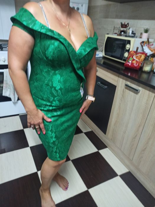 Vând rochie Chanttal XL