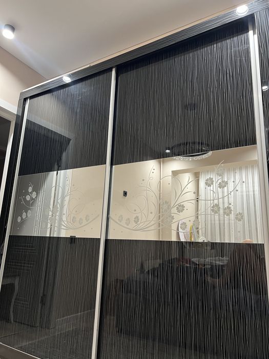 Шкаф продам! МДФ