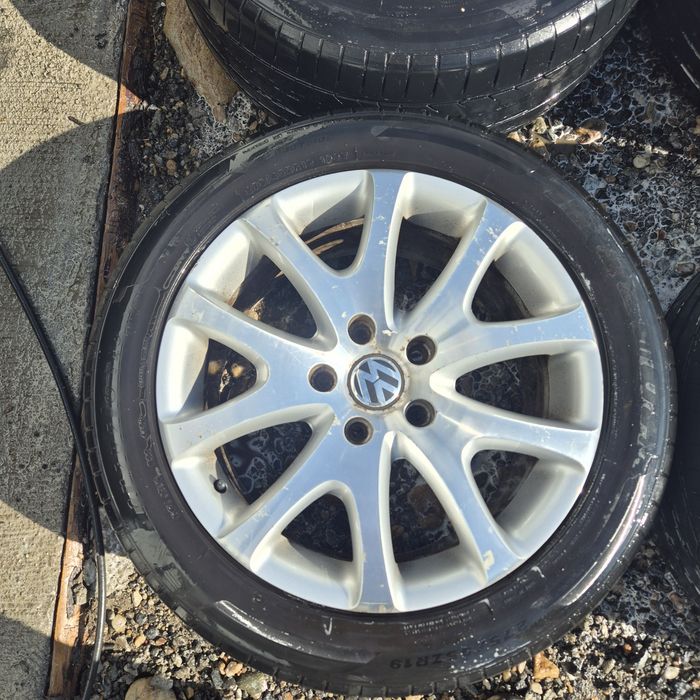 Jante aliaj 5x130 pe 19 touareg anvelope vara 275 45 19 originale VW
