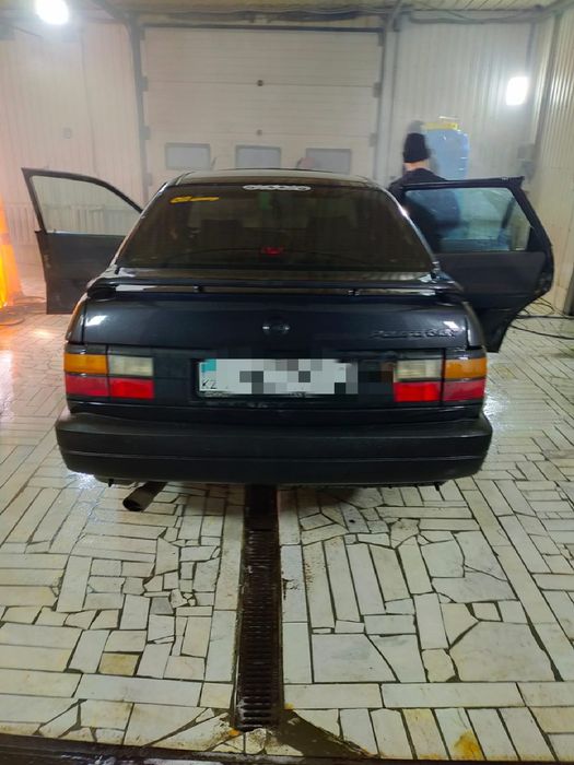 Продам машину Фольцваген Б3