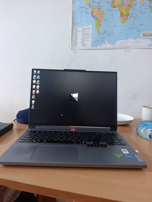 Lenovo legion 5i 16irx9
