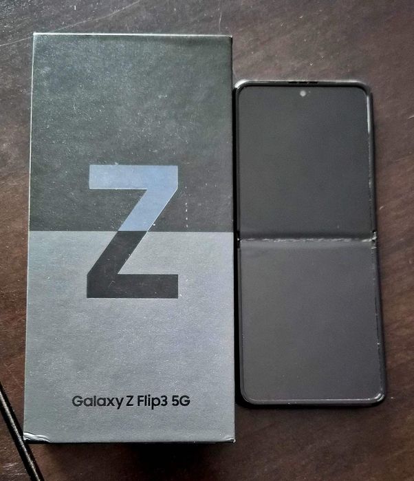 Samsung galaxy Z flip3 5G