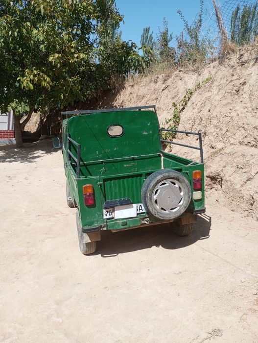 Srochna Luaz sotiladi