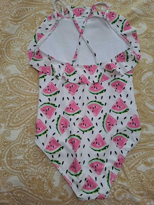 Купальники на 4-9лет