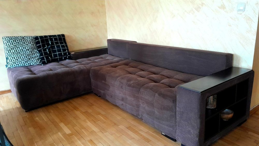 Разтегателен диван