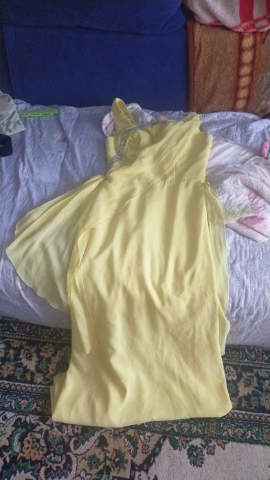 Продам платье вечернее, ТОЛЬКО ТЕМИРТАУ