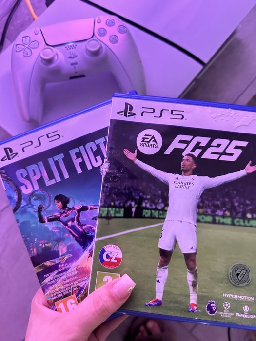 PlayStation 5 – 1TB + Manetă Pearl Chrome + Jocuri