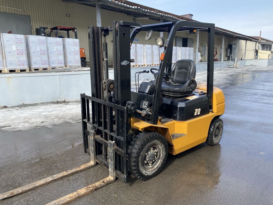 Продам вилочный погрузчик