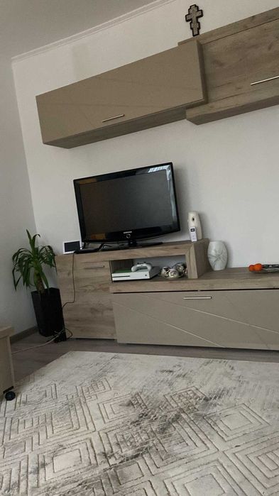 Inchiez apartament 2 camere