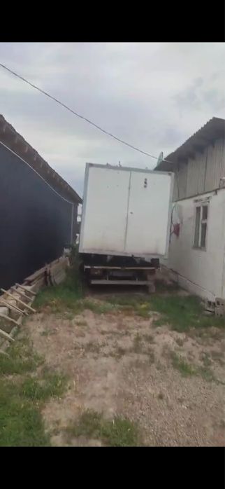 Бутка на грузовой