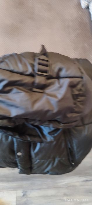 Яке без ръкави Reserved