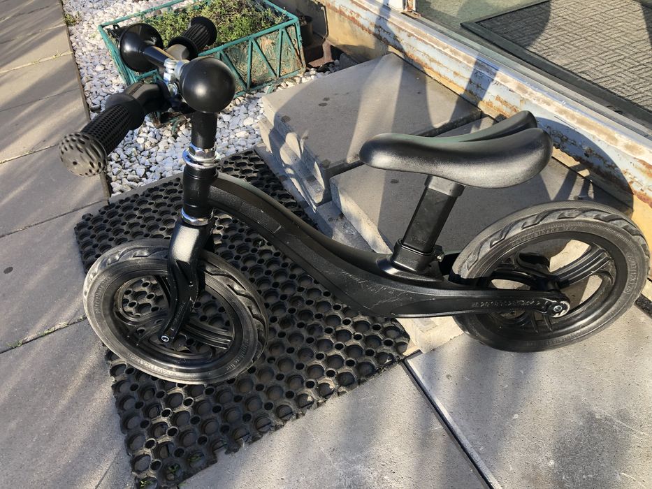 Bicicleta de echilibru