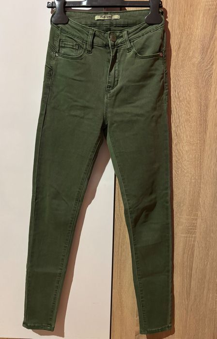 Дрехи втора употреба