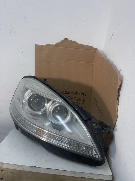 Far dreapta Mercedes S-class W221 Facelift bixenon ILS FULL