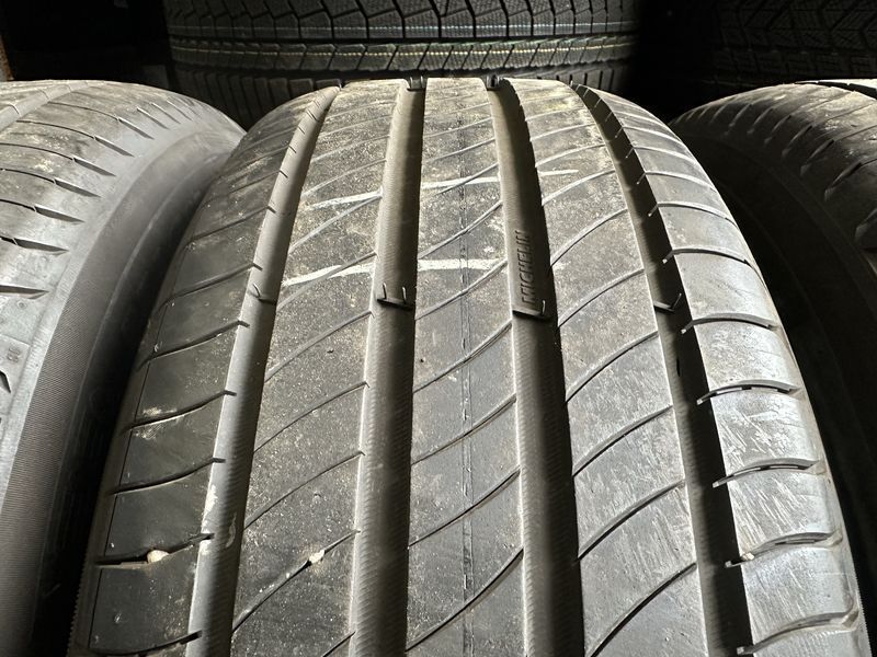 235/60/17 MICHELIN 4бр
