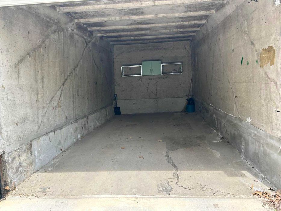 Дава се под наем Гараж / Паркомясто в Велико Търново, Колю Фичето - 20 кв.м за 76.5 € - Снимка #3