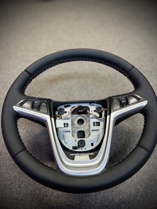Volan piele Nappa Opel Astra J/Insignia/Astra H/Sedan/Zafira 2009-2018