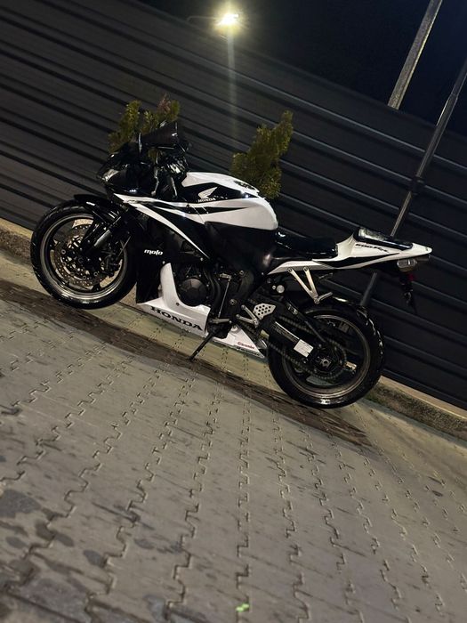 Vand Honda cbr600rr