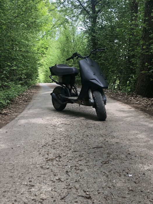 Vând scuter aprilia mbk 80cc