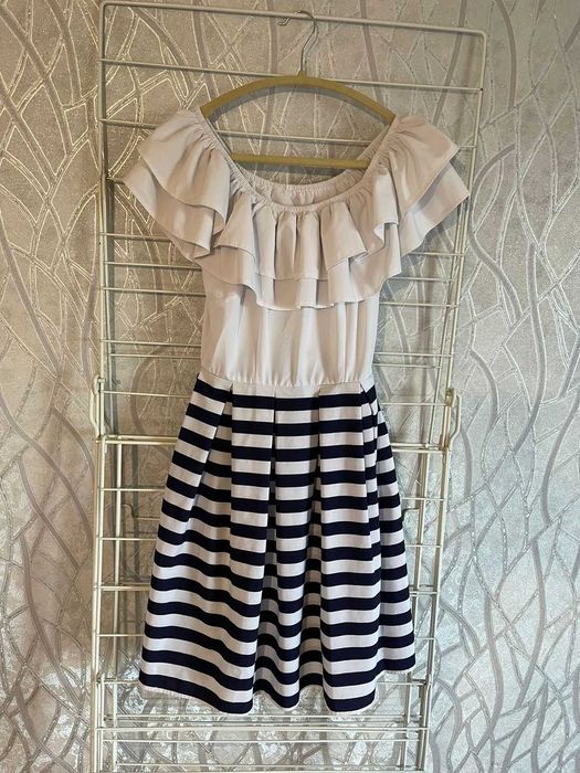 Платье на изящную девушку