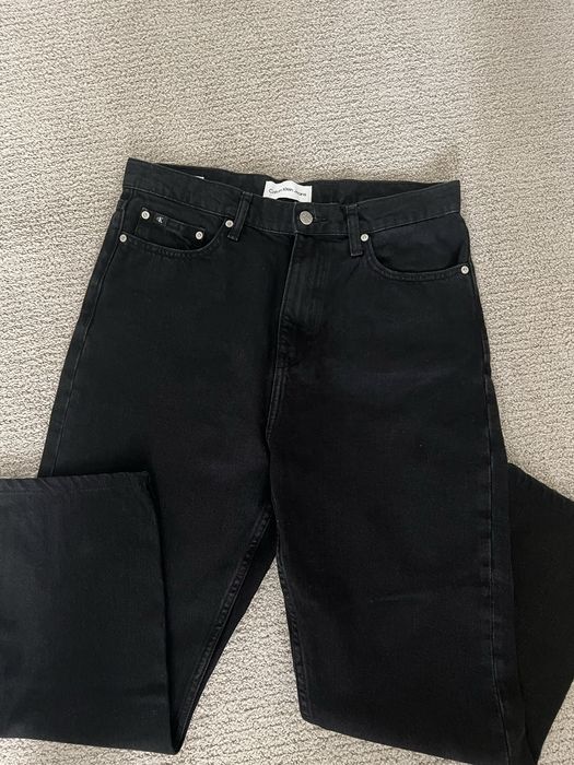 Blugi noi Calvin Klein