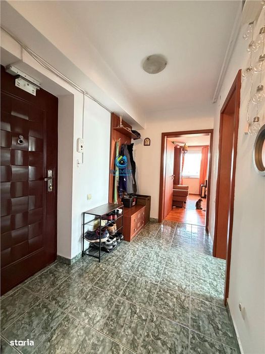 Vanzare apartament 60 mp,decomandat,zona Garii